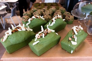 Cake UMAMI MATCHA CAFE